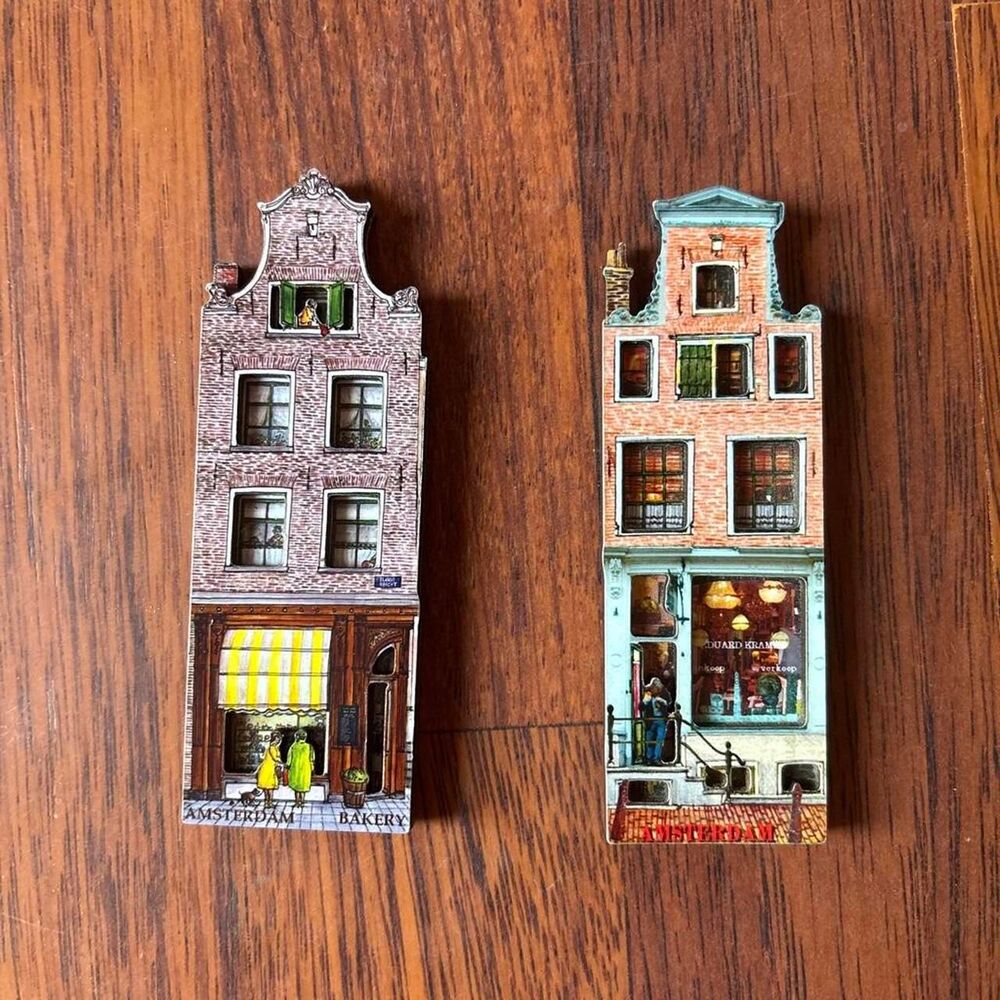 2 Amsterdam Bakery and Toasterdolly magnets, souvenir travel, collectible